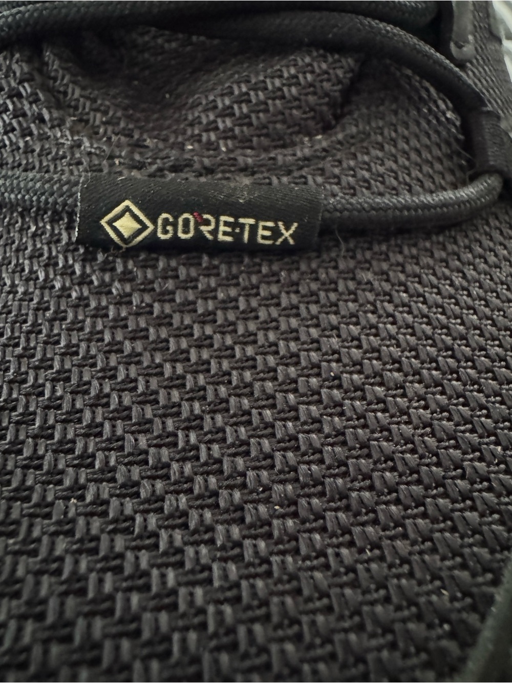 adidas Terrex Black Men's Athletic Trail Shoes GoreTex - Picture 4 of 9